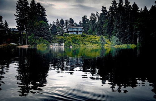 Nissafors House | Luxury cottage/ski chalet directly to lake, sandy beach & forest