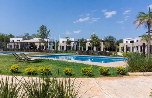 Montemorelos Apartment | Luxury Countryside Villa | Pools |Padel |Soccer | Club house | kids playground