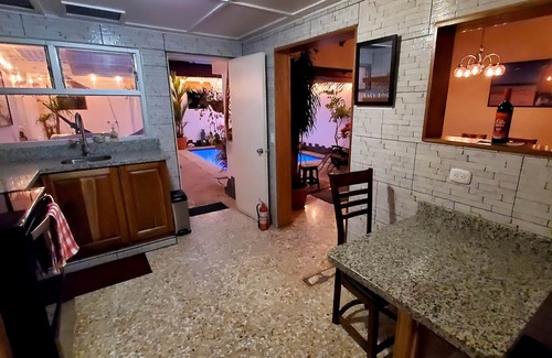 Hospital House | Luxury Cozy house w private heated pool, A/C, 5 min from downtown San Jose, CR