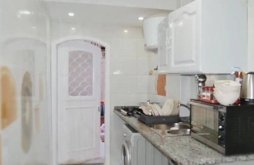 Al-Muntazah Apartment | Luxury Garden Apartment - 5 min from the beach