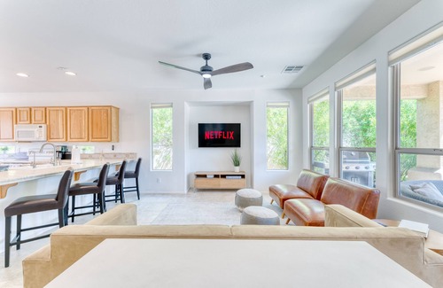 Vistancia House | Luxury Getaway in Peoria