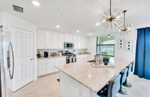 Lakewood Ranch House | Luxury Golf Oasis in Lakewood Ranch, FL