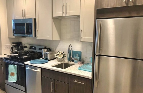 Southgate Apartment | Luxury High Rise Apartment
