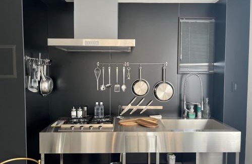 Hakata-ku Villa | Luxury Hills 1500ｍ2超絶景パティオ サウナ BBQ 駐車場4台 プール ペット 空港そば