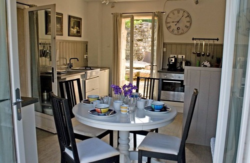 Penne Cottage | Luxury Holiday Cottage & Swimming Pool In Small Hamlet Near St. Antonin-N-Val