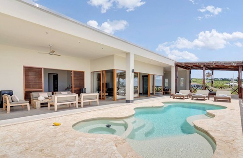 Sabadeco Villa | Luxury holiday villa with full view of Caribbean Sea and Klein Bonaire