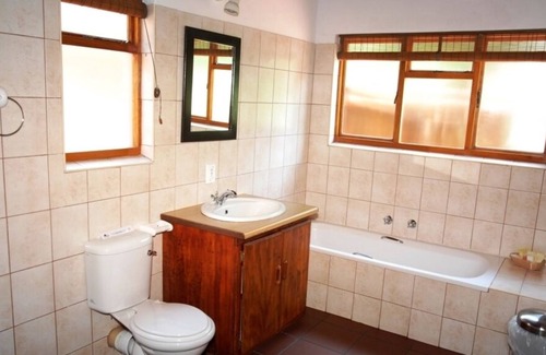 Phalaborwa House | Luxury holidayhome in gated estate near Kruger Park and Golf