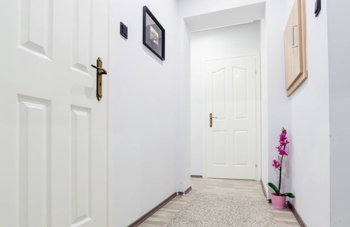 Inner City Budapest Apartment | Luxury in Heart of Budapest