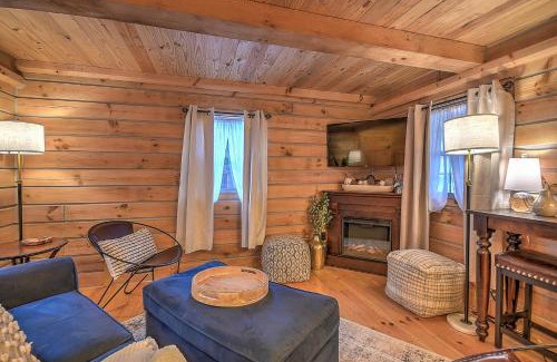 Elizabethton House | Luxury in the Smokey Mountains Pet Friendly with Hot Tub