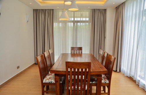 Entebbe Villa | Luxury Lakeside Villa Gated