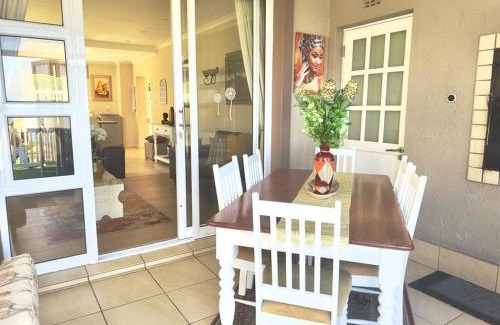 Pinnacle Point Apartment | Luxury Lifestyle Villa