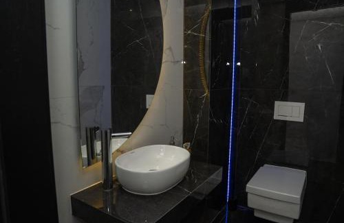 Dachau District Apartment | Luxury Loft with Pool close to Munich 130qm