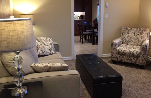 Prince George House | Luxury main floor suite, walk to Hospital, business and restaurant district