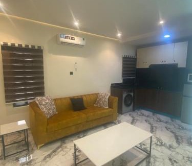 Oshodi-Isolo Apartment | Luxury & Modern Self Check-In Apts near Airport M02b