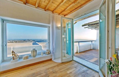 Fanari Villa | Luxury Mykonos Villa | Kings and Queens Villa | Private Pool | Kastro