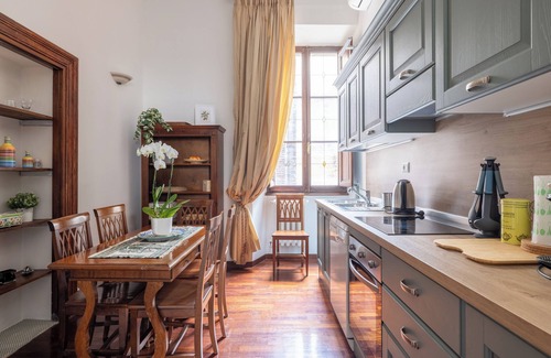 Nomentano Apartment | Luxury new apartment for groups and families in the heart of Rome