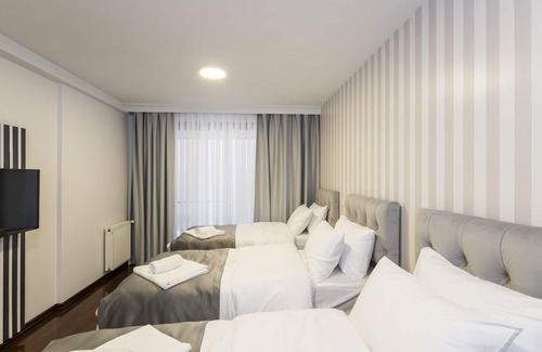 Harbiye House | LUXURY NEW DUPLEX APARTMENT ON THE TAKSIM SQUARE