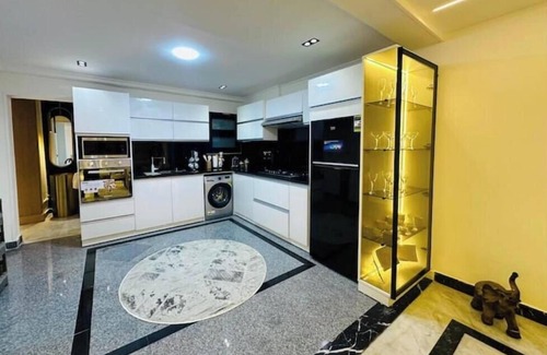 Al-Khalifa Apartment | Luxury Nile view, Cornish Nile