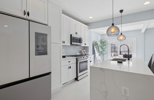 Brightwood Park House | Luxury NW DC Townhome 3 bedroom 3 Bathroom