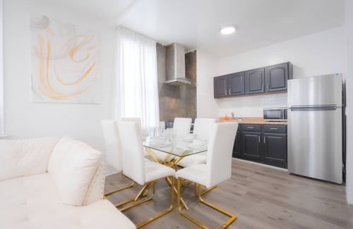 Southeast Yonkers House | Luxury NY Home close to NYC