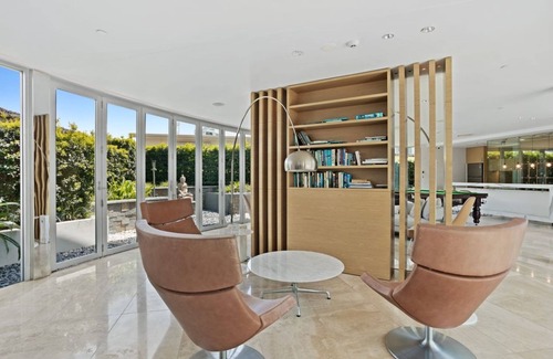 Coolangatta Apartment | Luxury ocean view 2-bedroom, 2-bathroom apartment in a 5-star resort!