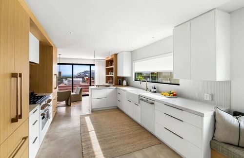 Malibu House | Luxury Ocean-View, Designer Home above Malibu Bluffs