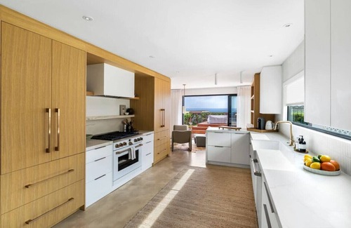 Malibu House | Luxury Ocean-View, Designer Home above Malibu Bluffs