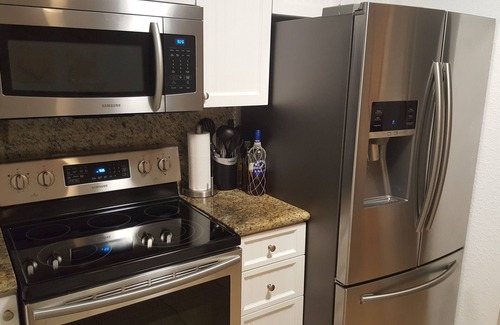 Alice Town House | Luxury Ocean Villa 3 Bed/3 Bath in Bimini Bay