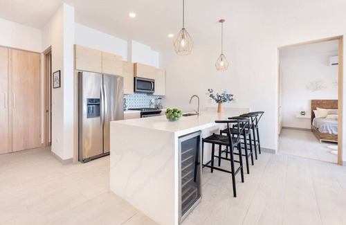 Guiping Condo | Luxury Oceanfront Condo in Boutique Development