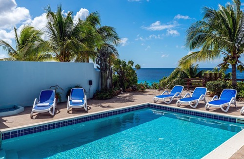 Sabadeco Villa | Luxury oceanfront villa, full AC private pool, direct ocean access, great diving