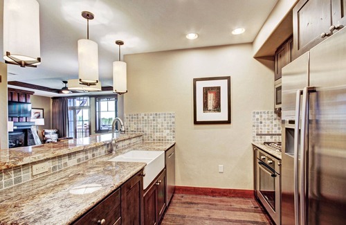 Peak 8 Condo | Luxury One Bedroom At Base Of Peak 8! Condo by RedAwning