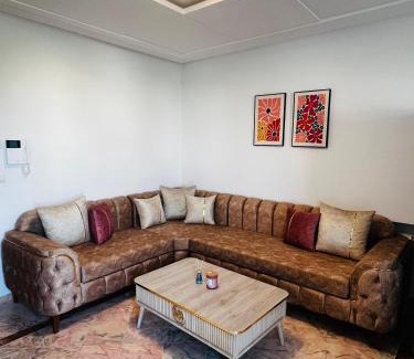 Hay Nozha Apartment | Luxury Peaceful Fully Equipped 1 Bedroom Apartment Monastir