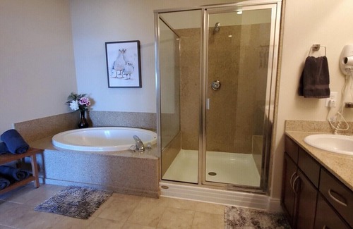 Panama City Beach Resort | Luxury Penthouse Suite Ocean View 21st Floor 1681 sqft