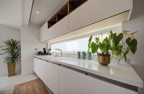 High Ridge Apartment | Luxury Penthouse with private pool and sea views, sleeps 6