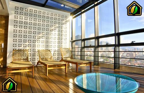 Chapinero Apartment | Luxury Penthouse With a Rooftop Pool & 24h Gym, Near Zona G!