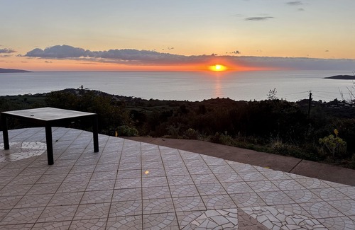 Coggia Apartment | Luxury rental in a quiet location close to the beach