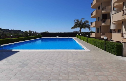 Gioiosa Ionica House | Luxury Residence with pool, 5 min from the beach and historical center