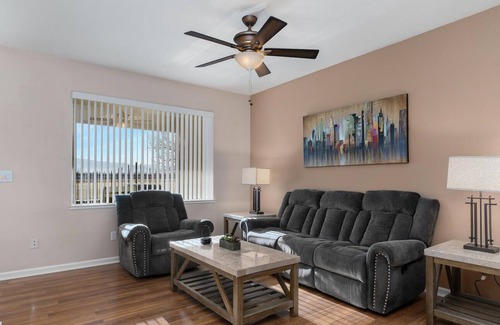 Reno/Tahoe Airport Apartment | Luxury Resort Style Condo with Deluxe Amenities