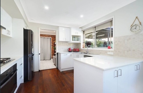 Bradbury House | Luxury room + Pool + Ensuite