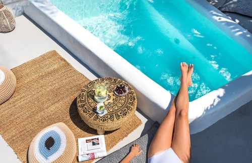 Akrotiri Villa | Luxury Santorini Villa |Summer Lovers Villa Private Pool | Private Spa | Panoramic Caldera View | Ak