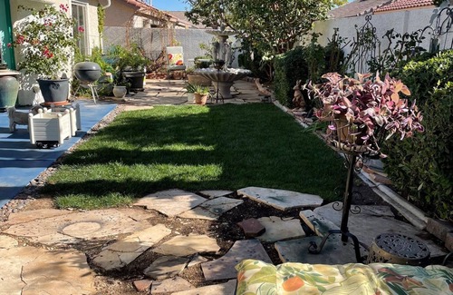 Seven Hills House | Luxury Spacious Master Suite