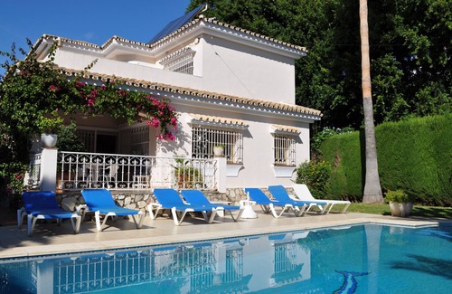Elviria Villa | Luxury Spacious Villa with Private pool for 6 in Elviria, Marbella, with WiFi