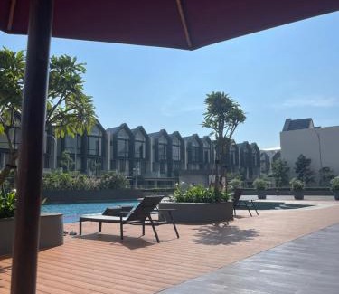Java Apartment | Luxury Stay Osaka Riverview Apartemen Pik 2