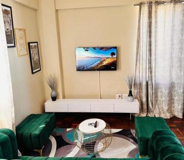 Downtown Johannesburg Apartment | Luxury Stay With Affordable Price