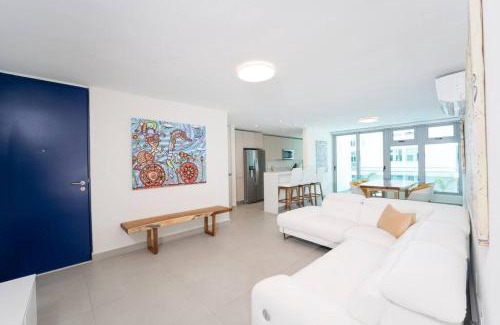 Isla Verde Apartment | Luxury suite at Solemare suite with pool and wifi