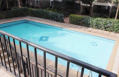 Embakasi Condo | Luxury Suite by Madini near Airport JKIA Train SGR is set in Nairobi. near JKIA