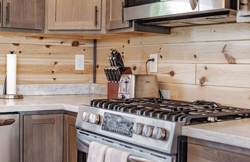 Tetonia House | Luxury Teton Valley Home Yellowstone JacksonHole Grand Targhee 6bd 4 Bath