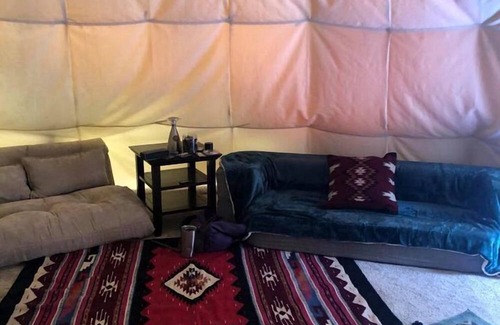 Leland Cabin | Luxury Tipi located in Wolf Creek, Oregon