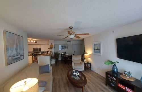 Downtown West Palm Beach Condo | Luxury Tower Condo at CityPlace in the heart of The Square, West Palm Beach