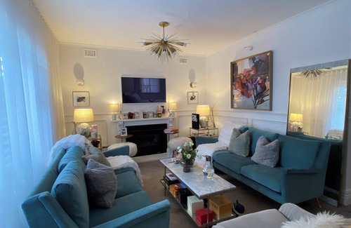 Vermont South House | Luxury & tranquil 3BR house + great front yard